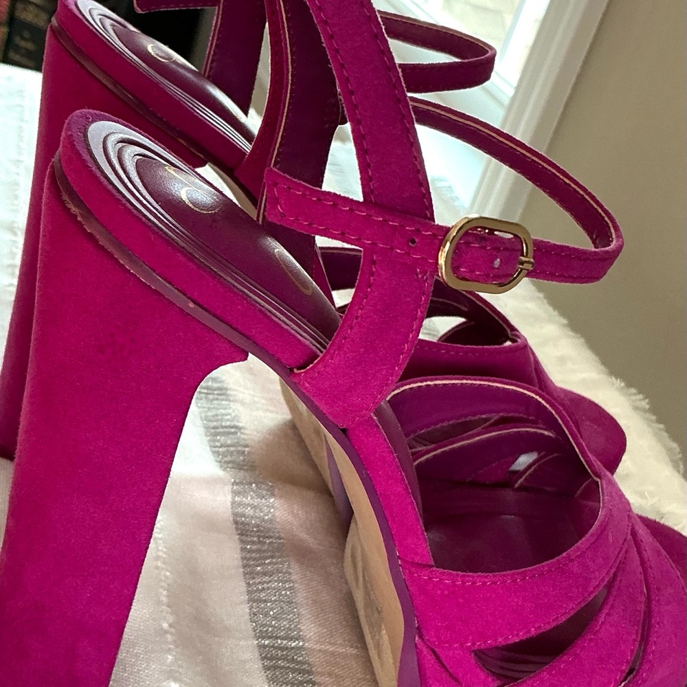 JESSICA SIMPSON Berry Blast Women's Giddings Sandal with Heel - Picture 11 of 15